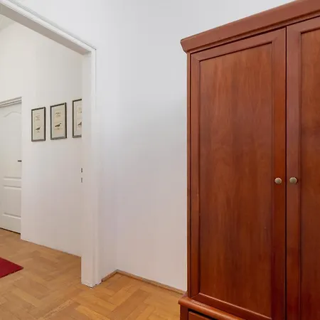 Beautiful Apartament In The Heart Of Market Square By Renters Lägenhet Kraków