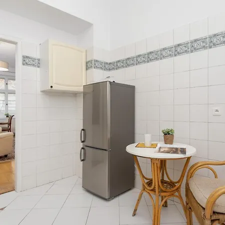 Beautiful Apartament In The Heart Of Market Square By Renters *